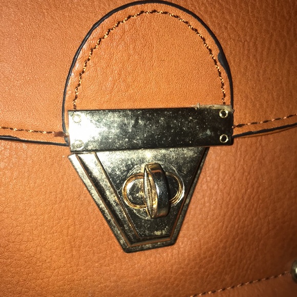 Camel Drawstring Bucket Bag - Picture 6 of 7